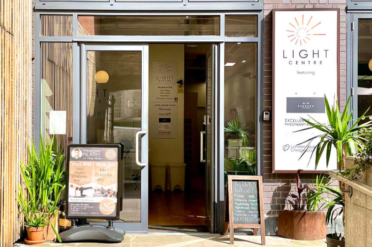 Light centre front